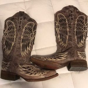 Corral fashion boots
